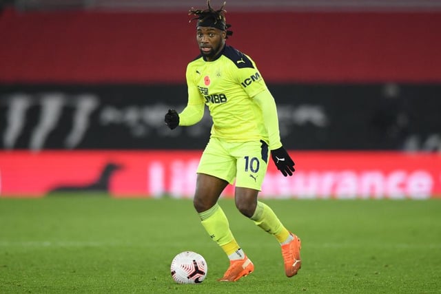 Florent Indalecio has vowed to take his chance at Newcastle United after being offered a contract off the back of a trial over the summer. The player is a childhood friend of Allan Saint-Maximin, and had previously been playing in the fourth tier of Australian football while also working in construction. (Foot Mercato) 

Photo by Stu Forster/Getty Images