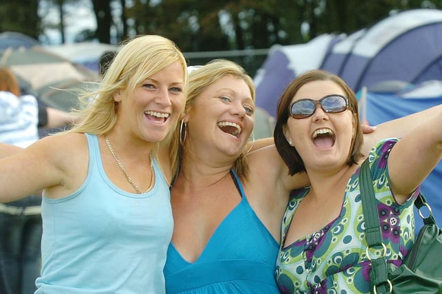These music lovers were having a great time at the 2007 Pigpen festival. Is there someone you know in this photo?