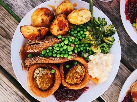 The Black Bull is located south of Sherwood Pines Forest meaning there is loads to explore in the region and you can enjoy a hearty Sunday dinner following your adventure.