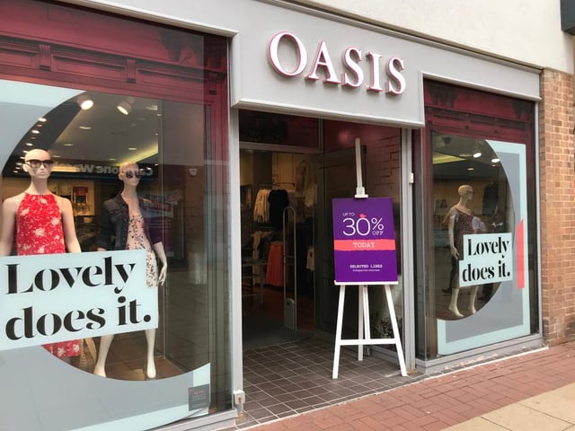 One of two mid-range fashion businesses owned by Icelandic bank, Kaupthing, to go into administration this year, Oasis had already been struggling prior to the coronavirus lockdown and went into administration in Mid-April.