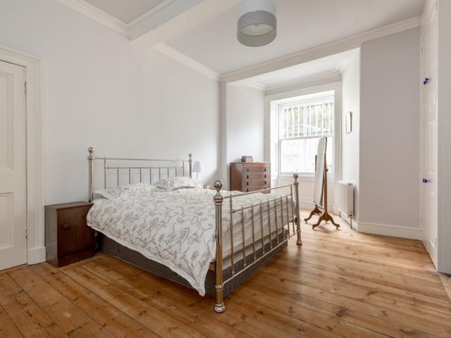 Principal bedroom.
