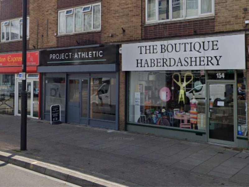 Project: Athletic on West Street Fareham has a rating of 5.0 from 35 Google reviews. One gym-goer said: "I can’t recommend Project Athletic highly enough. From the moment I started working with Matt and Chris, I felt in safe hands. Their expertise, encouragement, and attention to detail have made a huge difference to my training and overall wellbeing."