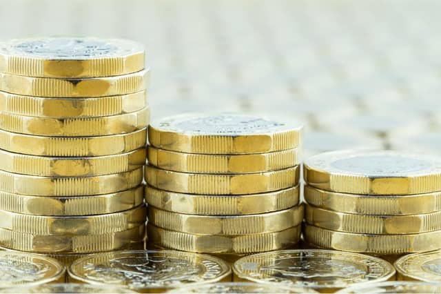 Average salary: 97,083 GBP