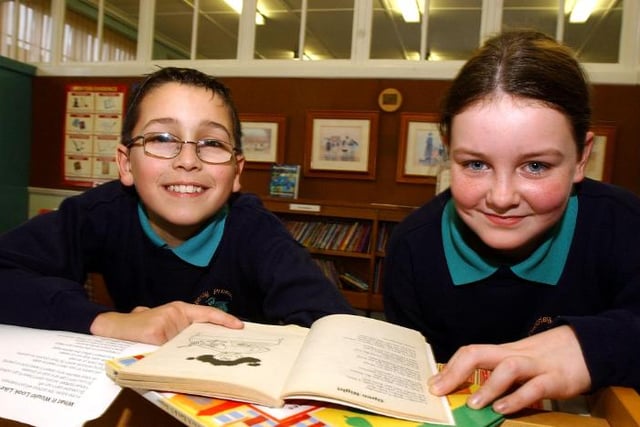 Balby Waverly Primary School Pupils Shaun Nazir aged 11 and Rebekka Torshamar aged 10 in 2005.
