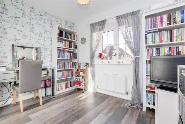 The second bedroom can be used as an office if you're working from home, or simply as a room where you can store your books and DVDs.