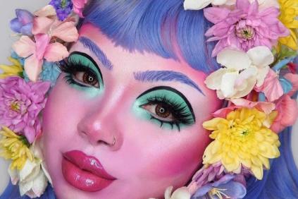 A bright and cheerful spring look.