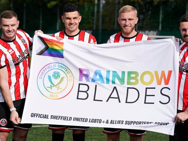Sheffield United's players show their support for Rainbow Blades: Andrew Yates / Sportimage