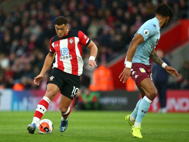 Former England man Darren Bent wants to see Southampton striker Che Adams join Leeds with the player available for £10m this summer. (Football Insider)