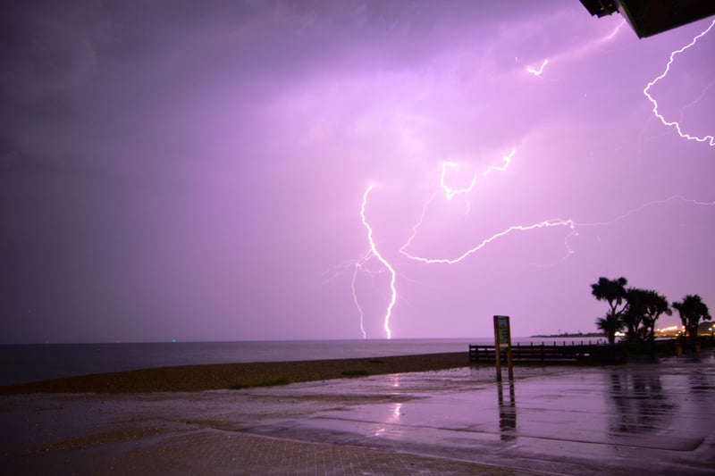 Lightning in Stokes Bay