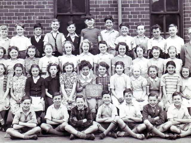 Ellesmere Road School, Sheffield, class photo 1953. Billy Elshaw is 7th from the left on the back row. Submitted William Elshaw