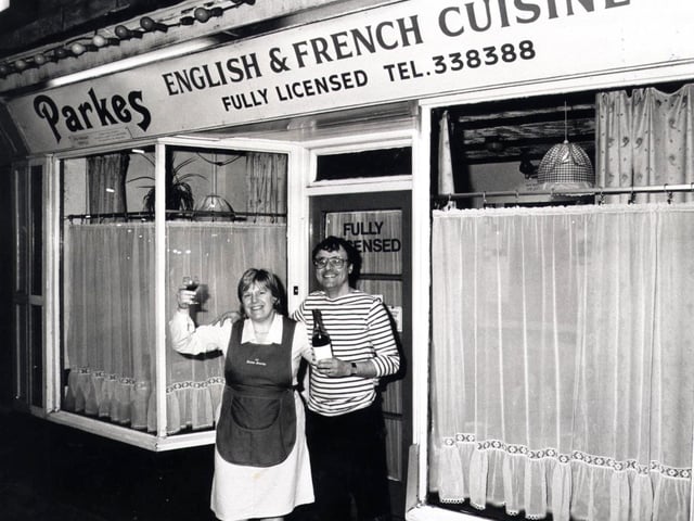 Richard and Linda Horsfield at Parkes English & French Restaurant, Hillsborough,  in 1989