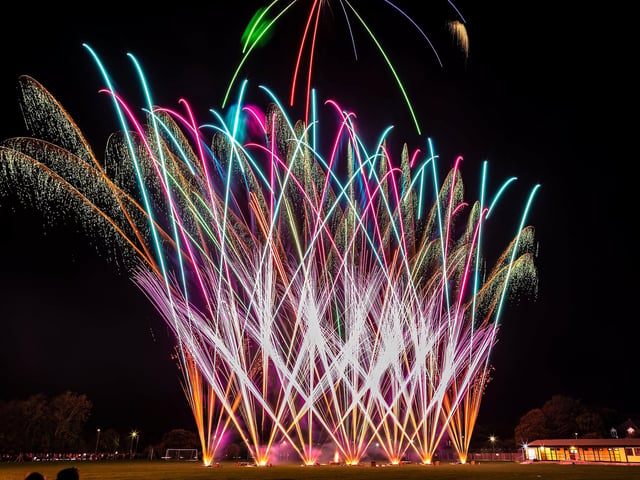 Hundreds of people gathered to see the dazzling fireworks at HMS Sultan last night.