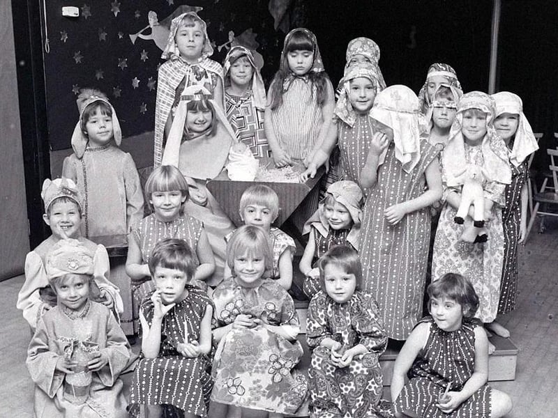 Edwinstowe's St Mary's Infant School nativity.