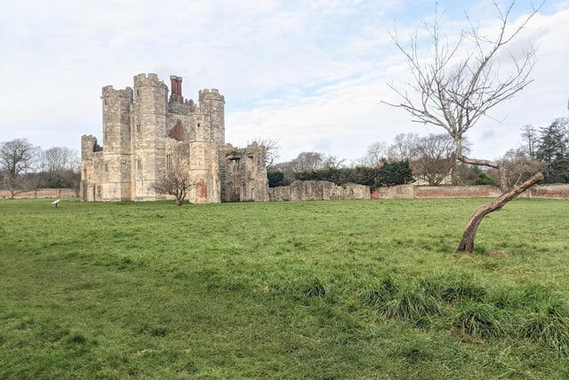 Residents of west Fareham are able to easily walk to Titchfield Abbey and enjoy looking at the historical site, or wandering through the surrounding fields.