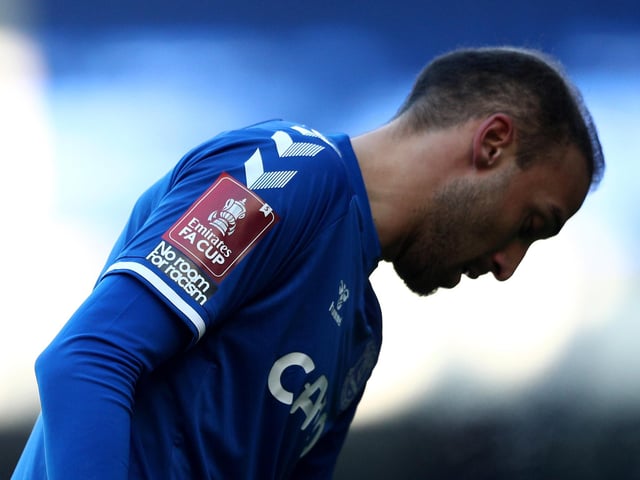 Everton could be set to let striker Cenk Tosun leave the club in January for nothing, as they look to get the player off their wage bill. He's been hotly tipped to make a return to his former club Besiktas, who he left to join the Toffees for £27m back in 2018. (NTV Spor)
