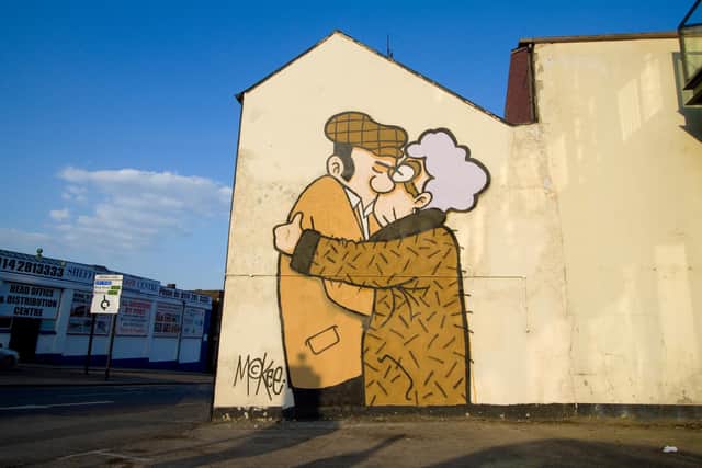 Famous Sheffield artist Pete McKee has unveiled plans for a show revealing the full backstory of the couple in one of his most iconic paintings, The Snog, pictured