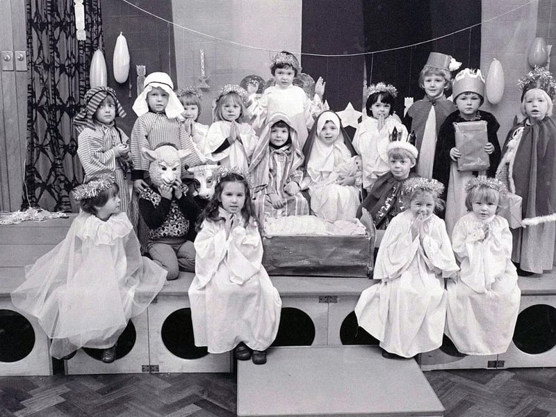 Performance time at Rainworth's Lake View School in 1980.