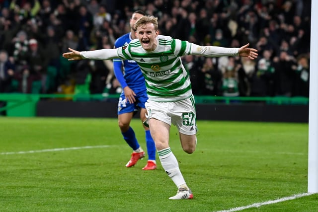 Ewan Henderson will leave Celtic to join Hibs on a three-and-a-half year deal. The midfielder has been at the club’s training ground in East Lothian and could sign in the coming days. Henderson worked with new Hibs boss Shaun Maloney when he was coach with Celtic’s youth sides. (Football Scotland)