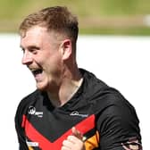Former Bradford Bulls centre Ross Oakes has signed a two-year deal with Sheffield Eagles.