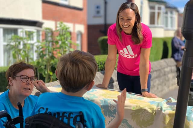 Dame Jess Ennis joins 'Captain Tobias' for final stretch - as challenge total reaches £137k
