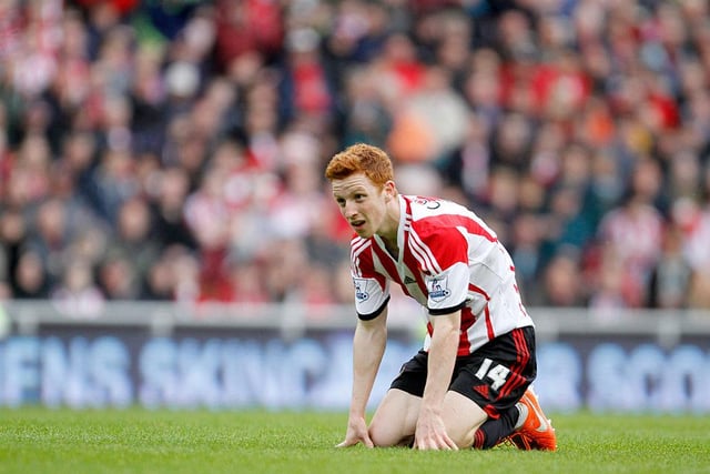 Colback won himself few admirers on Wearside when he made the move from Sunderland to Newcastle United in 2014. The midfielder struggled for game time on Tyneside for large spells of his time with the Magpies, and made a permanent move to Nottingham Forest earlier this year. (Photo by Richard Sellers/Getty Images)