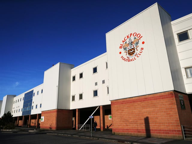 The young keeper has signed a one-year deal at the Seasiders.