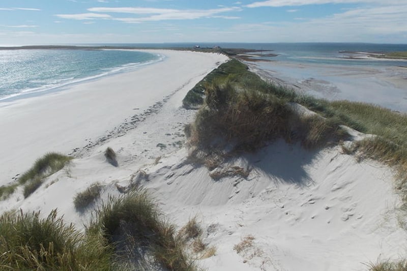 Sanday is ringed by Orkney’s best beaches that are lined with dazzling white sands. It's a peaceful, green, pastoral landscape with the sea revealed at every turn.