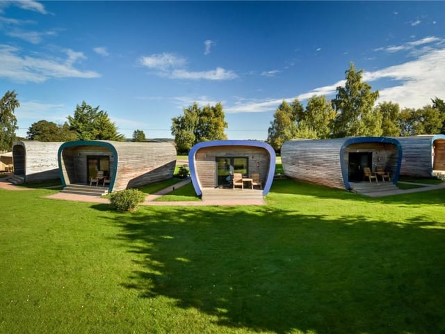 The five guest pods.