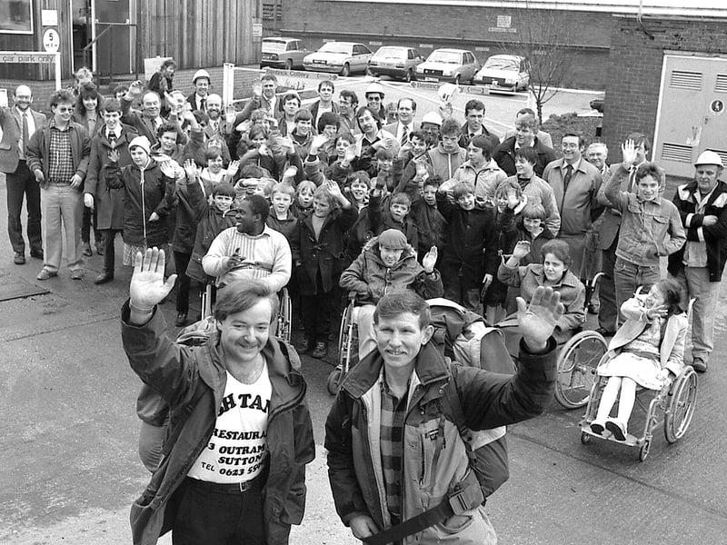 Kirkby Bentinck Colliery charity walkers pictured in 1986 - can you spot anyone you know?