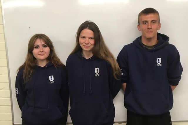 Three students helped a man who had fallen from a tram using knowledge they had learned at college.