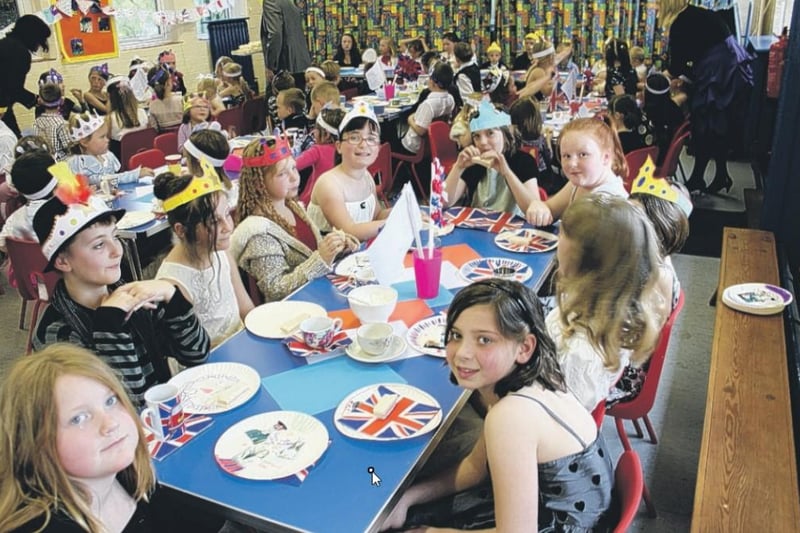 Pupils at Newstead Primary School enjoyed a royal celebration tea