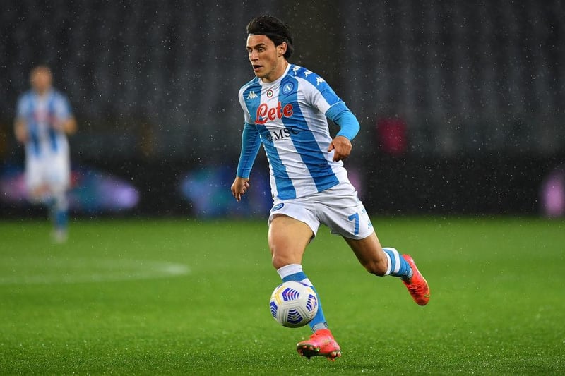 Napoli starlet Eljif Elmas is on Leeds United’s radar, but it is unclear if they will look to sign him this summer. (Leeds Live)

(Photo by Valerio Pennicino/Getty Images)