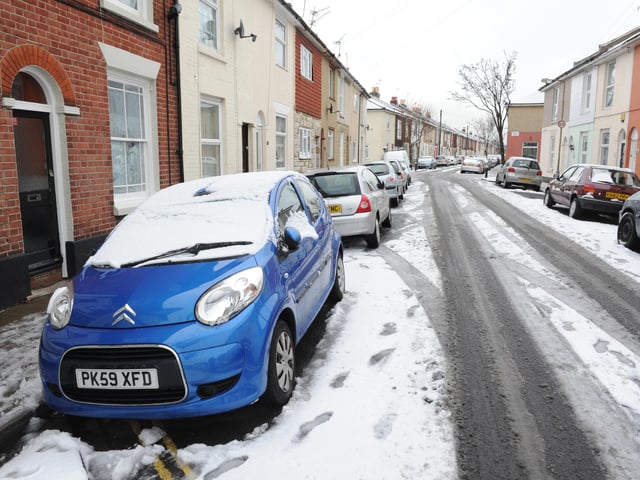 Snowy streets in Fratton.