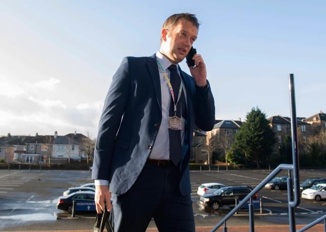 SFA chief executive Ian Maxwell has asked SPFL Championship clubs if they wish to continue playing, or join Leagues One and Two in a shutdown (The Scotsman)