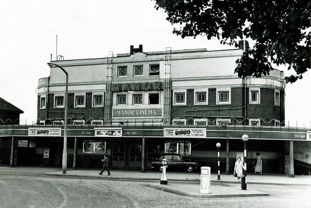 The Manor Cinema, Manor Top, Sheffield, pictured in 1976