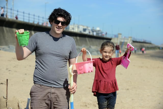 Dad David and daughter Nora enjoying the hot temperatures at Seaton Carew beach.