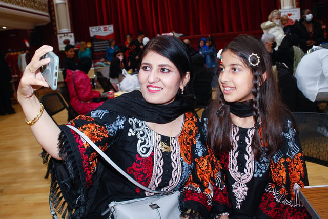 Naima and her daughter Mehakh (10) from Larbert attended the Rainbow Muslim Women's Group fun day.