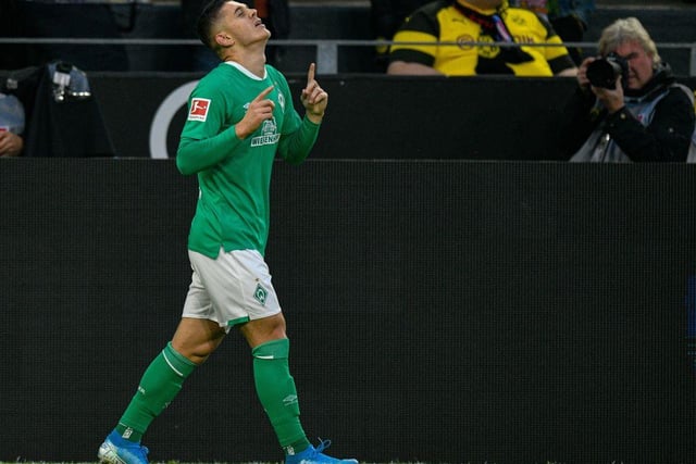 Aston Villa and Liverpool are leading the race to sign Werder Bremen forward Milot Rashica, who is set to be available for £35m this summer. (Gazeta Blic)