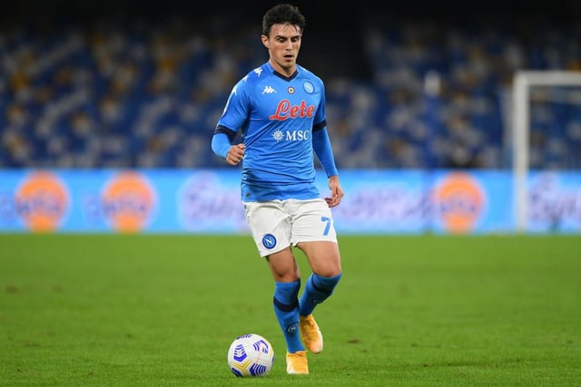Leeds, alongside Borussia Dortmund, offered £22.7m to Napoli for highly-rated midfielder Eljif Elmas but the Serie A club have no intention of selling him. (Rai Sport)
