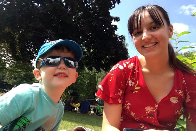 This is George and his aunty Beth! Beth Scothern works at the Chesterfield royal hospital and we’re so proud of her. She’s just one of our NHS Hero’s.