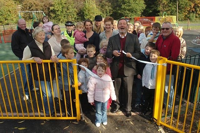 David Blunkett officially opened  the new playground at Woolley Wood, October 2007