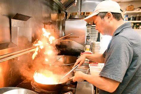Are you a chef who wants to work fewer anti-social hours? Or are you passionate about cooking and food and would like to train as a chef? Either way, why not give the Chopstix noodle restaurant a try? Its chefs take centre stage and thrive in a busy environment.
