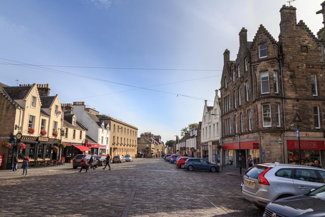 Market Street in St Andrews is known for its mix of shops and bars which cater for locals, tourists and students. It is connected to North and South Street on either side by more streets and lanes boasting an array of independent businesses and eateries.