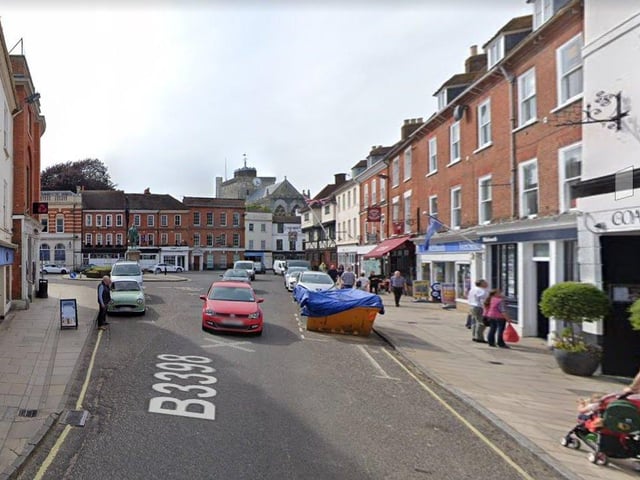 The centre of Romsey, which is in the Test Valley council area. The borough has seen 85 confirmed Omicron cases and 52 suspected ones, which makes 137 in total, meaning it is placed 129th on the national list.