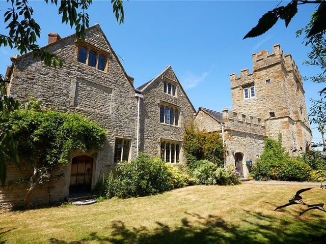 Astwell Castle is a Grade II Listed house with an attached castellated tower, with stables, two flats, and barns with planning consent for residential conversion for two dwellings. Property agent: Knight and Frank bit.ly/37843Tj