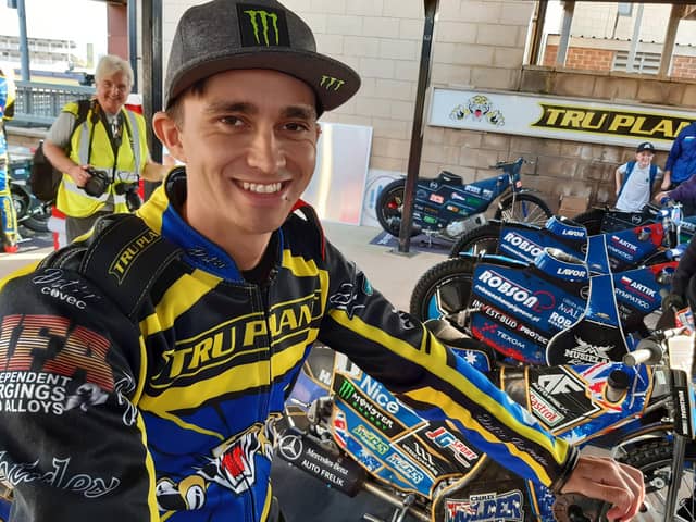 Jack Holder scored a paid maximum as Sheffield Tigers beat Kings Lynn by a big margin in the KO Cup