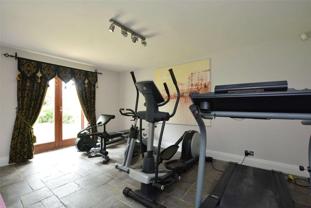 The property benefits from enough space to house its own private gym, with room for plenty of equipment. Alternatively it could be used as a family snug, playroom or home office.