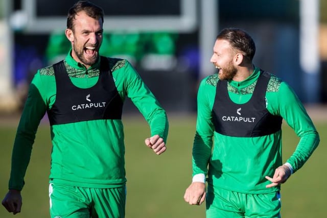 Christian Doidge is ready to hand Jack Ross a lift and make a quick return to action for Hibs (Edinburgh Evening News)
