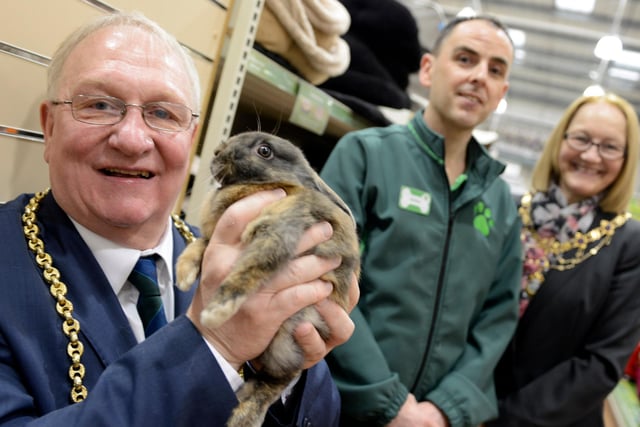 Mayor Richard Porthouse and mayoress Patricia Porthouse with deputy store manager Michael Gormley at the Pets At Home in South Shields in 2016.