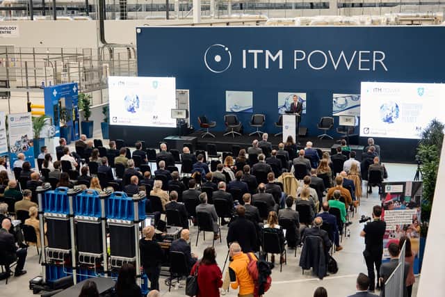 ITM Power and The University of Sheffield hosted a COP26 Regional Roadshow at ITM Power's new Bessemer Park Gigafactory in Sheffield. Mayor of South Yorkshire Dan Jarvis MP addresses the audience.
Pix: Shaun Flannery/shaunflanneryphotography.com